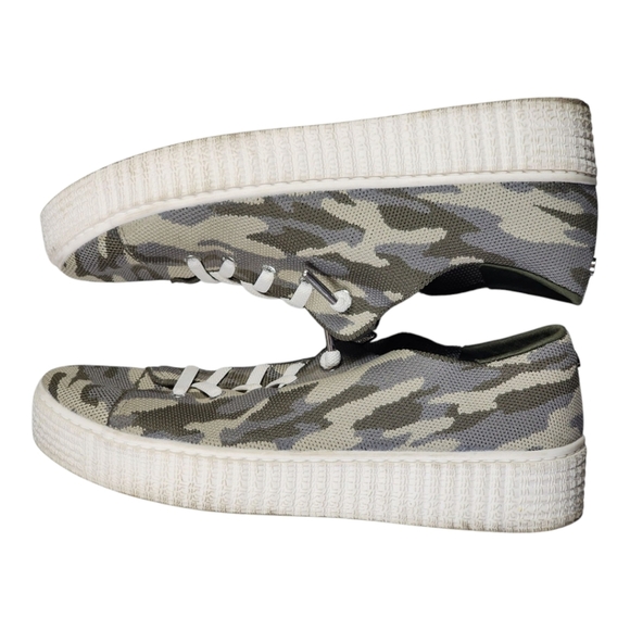 Madden NYC Camo Print Lace-Up Platform Sneakers Size 9W Casual Street Style - Picture 7 of 10